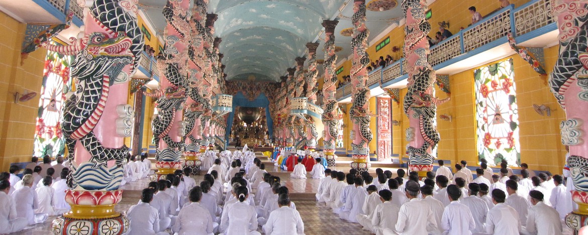 Caodai Temple Mass